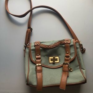 Retro cross body bag